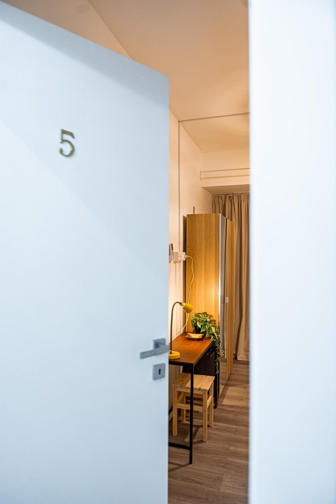 Florence Rooms Novella Luaran gambar