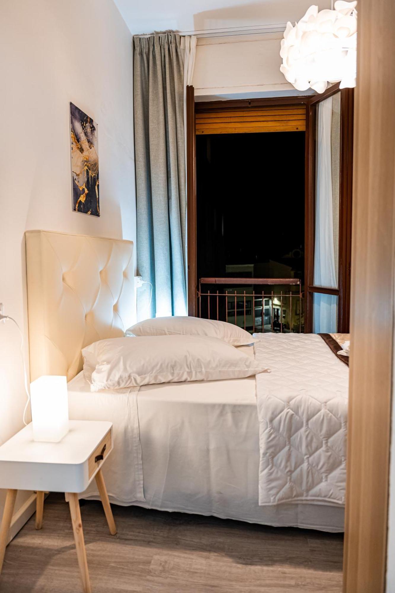 Florence Rooms Novella Luaran gambar