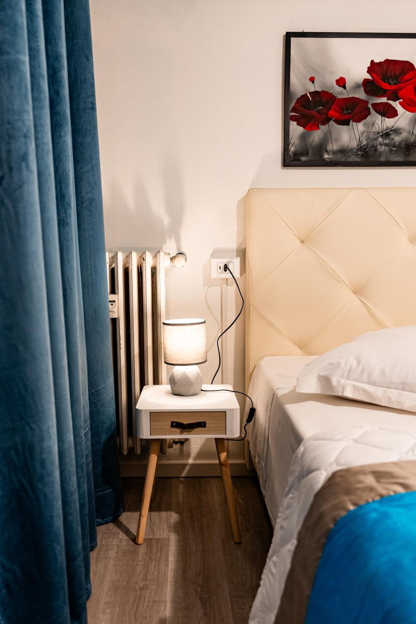 Florence Rooms Novella Luaran gambar